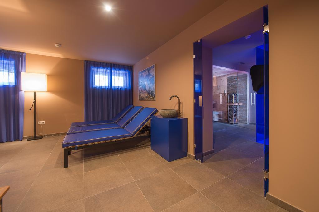 Seeberg Garni Hotel カルダーロ エクステリア 写真