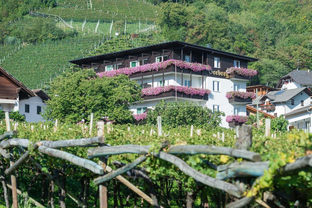 Seeberg Garni Hotel カルダーロ エクステリア 写真